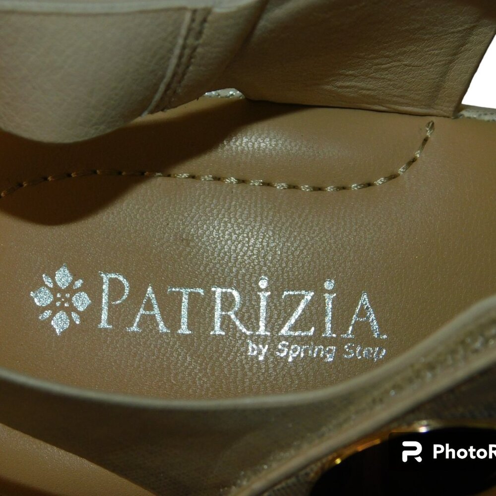 Elegant Cream Women's Heels - Picture 8 of 11
